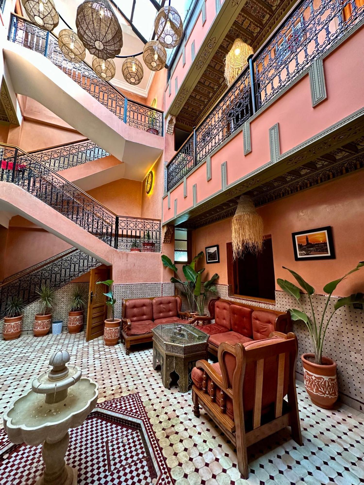 Riad Almonds Marrakech Marrakesh Exterior photo