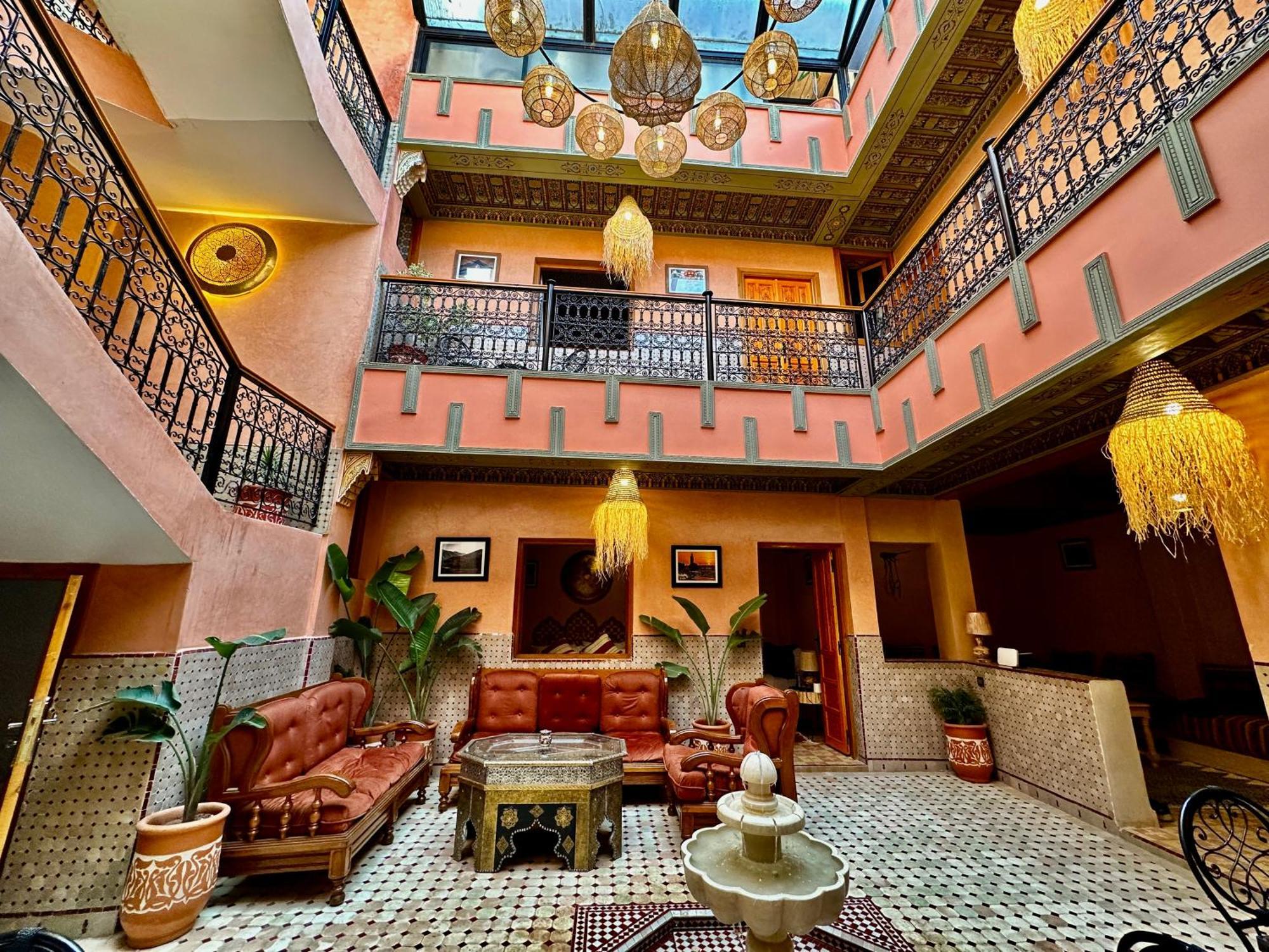 Riad Almonds Marrakech Marrakesh Exterior photo
