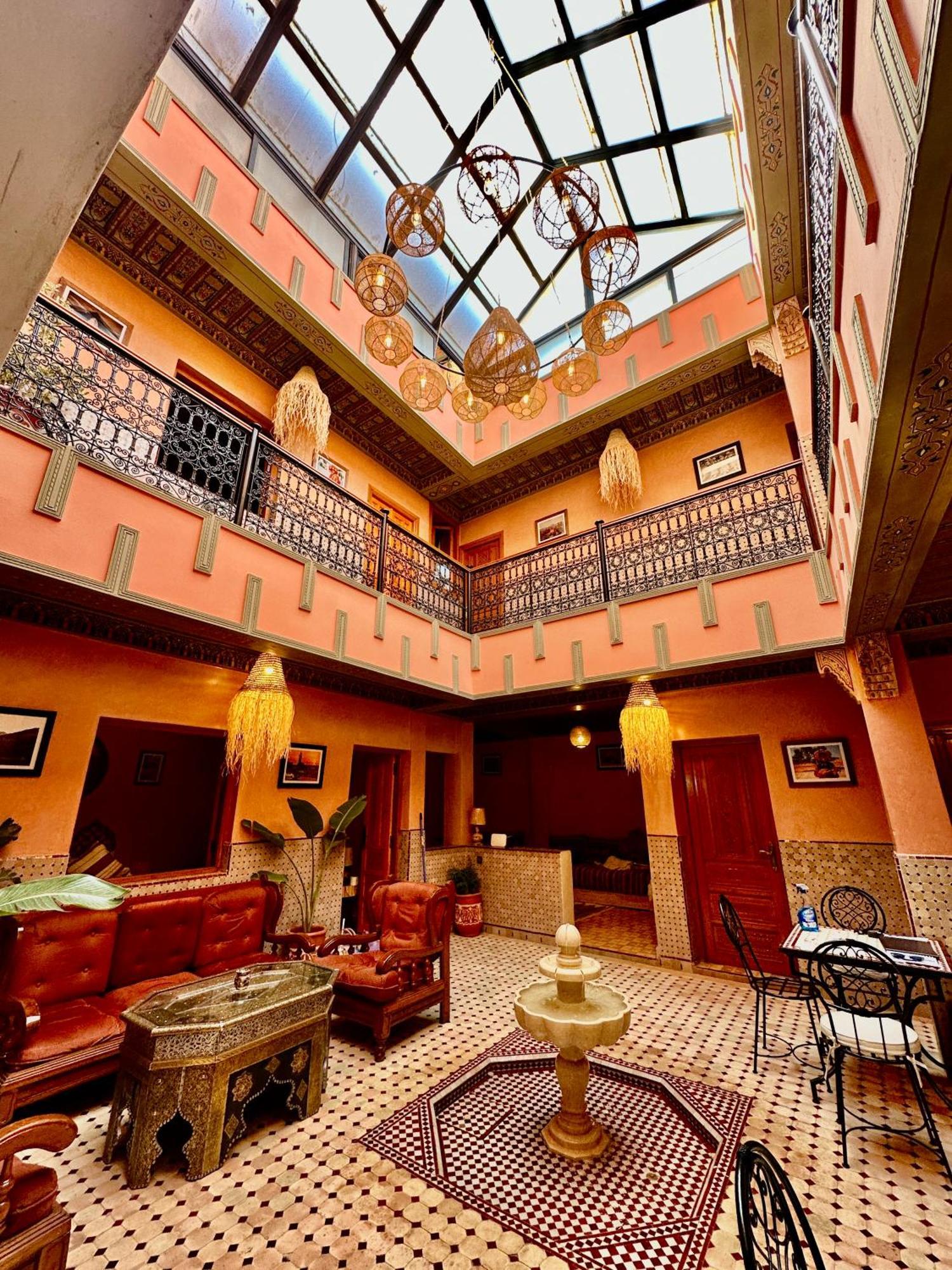 Riad Almonds Marrakech Marrakesh Exterior photo